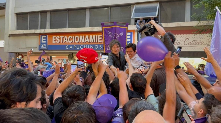 “La libertad avanza o Argentina retrocede”: Milei cerró su mensaje con un llamado a no&nbsp;aflojar