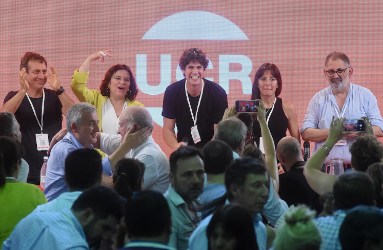 La UCR llamó a votar el 14 de diciembre para renovar la conducción que dejará Martín&nbsp;Lousteau