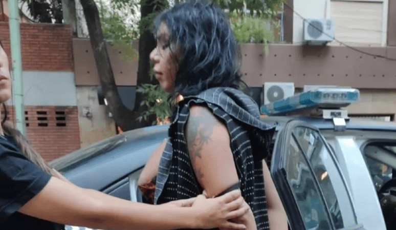 Detuvieron a una mujer trans acusada de atropellar a una oficial de policía en Palermo