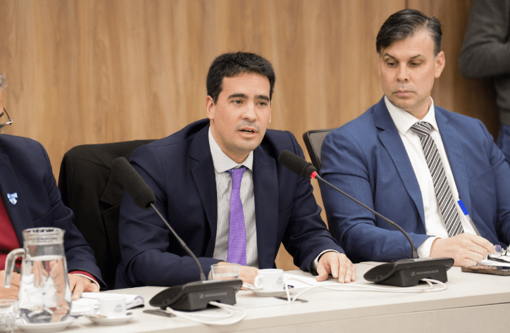 “Desde 2023 hasta 2025, las exportaciones de yerba mate pasaron de 91 a 117 millones de dólares y siguen aumentando”, afirmó Adrián Ravier, diputado nacional por La Pampa