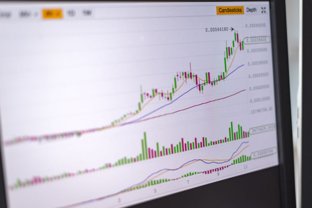 Vencimientos de $16 billones: el desafio de julio para Economía