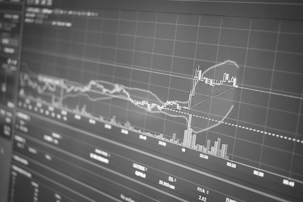 Energéticas arrastan ADRs a caídas de 3,5% en Nueva York; riesgo&nbsp;sube